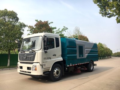 国六东风天锦扫路车（12立方）