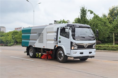 国六东风福瑞卡洗扫车